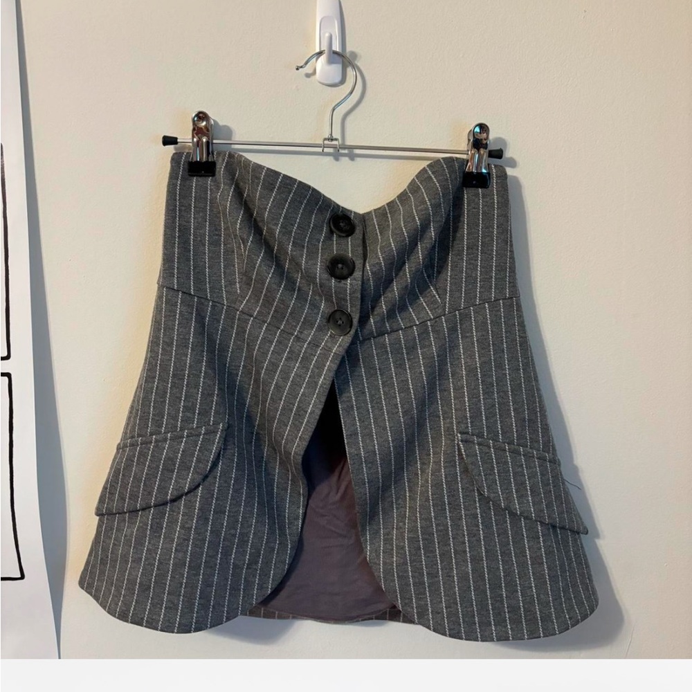 Anthro strapless adorable top